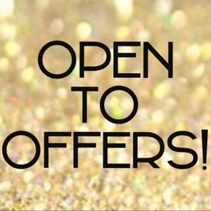 Love the item not the price? Make me an offer!!:)